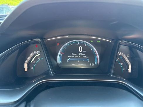 Used 2020 Honda Civic EX image 10