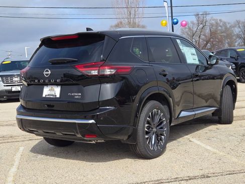 New 2026 Nissan Rogue Platinum AWD/4WD image 12
