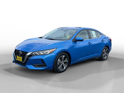 Used 2021 Nissan Sentra SV image 1