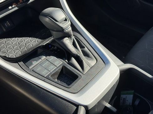 Certified 2023 Toyota RAV4 XLE image 33