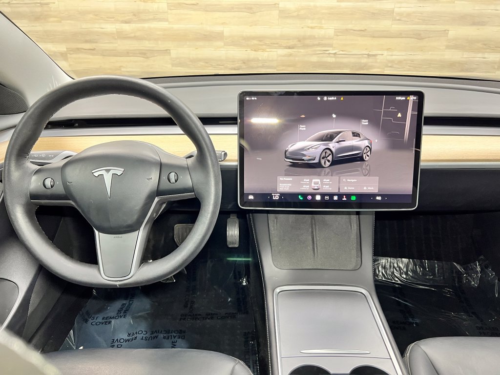 Used 2023 Tesla Model 3 Standard Range RWD image 2