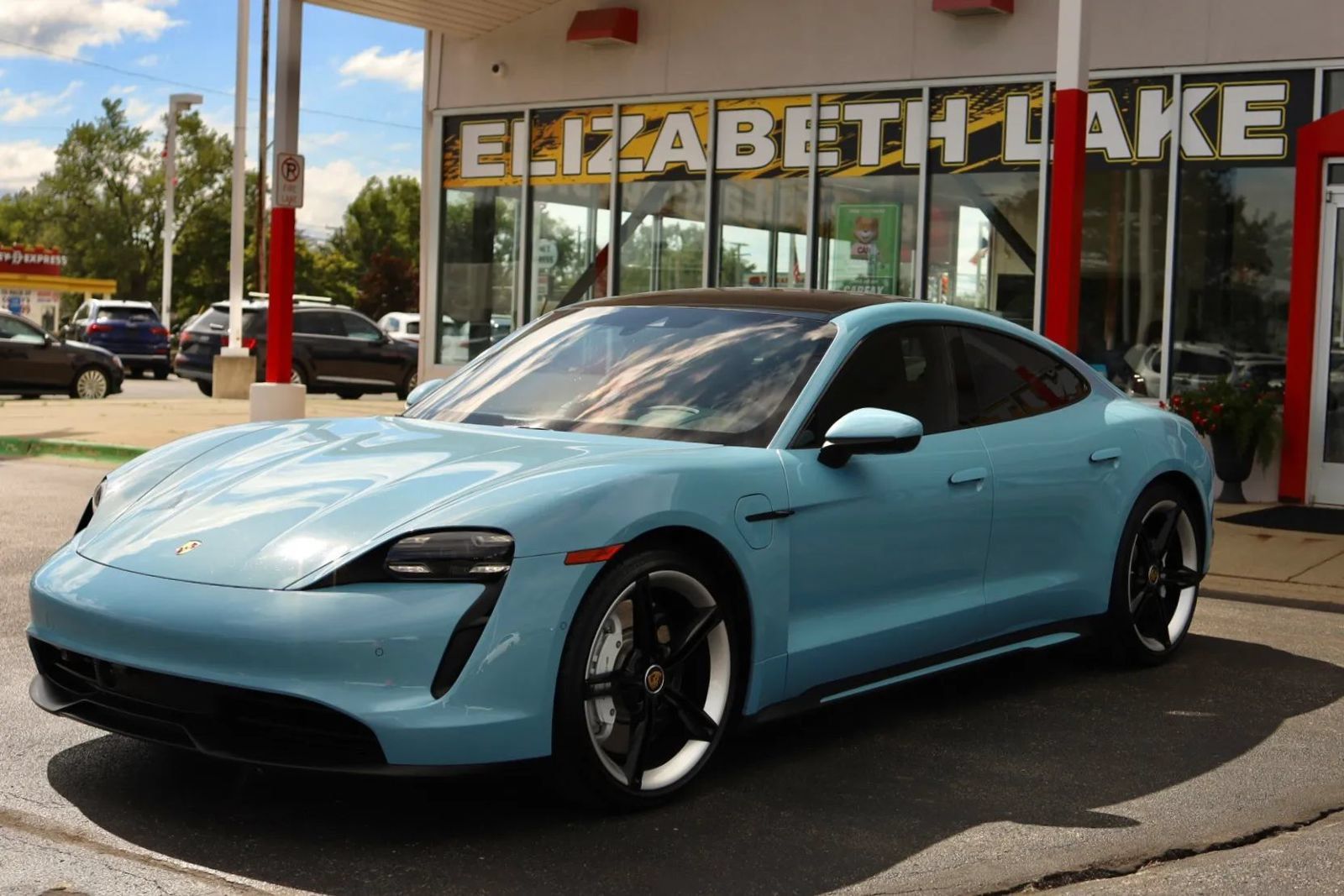 Used 2024 Porsche Taycan 4S AWD/4WD image 1