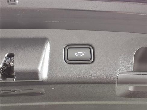 Used 2022 Kia Telluride SX w/ SX Prestige Package image 14