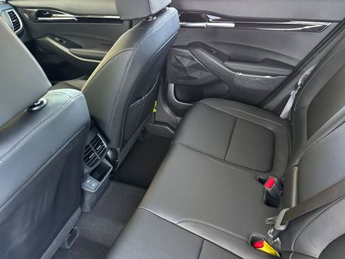 New 2026 Kia Seltos EX FWD image 12