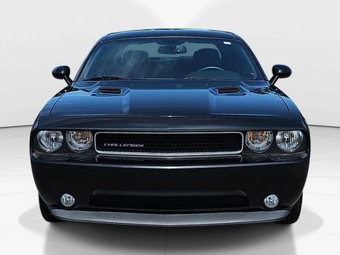 Used 2014 Dodge Challenger SXT Plus RWD image 9