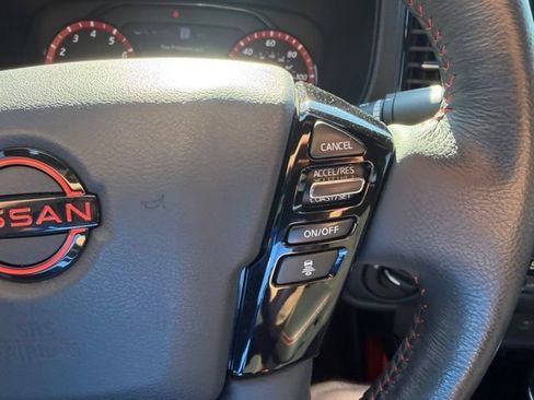 Used 2023 Nissan Frontier PRO-4X w/ Pro Convenience Package AWD/4WD image 21