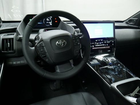 New 2024 Toyota bZ4X Limited image 28
