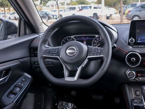 New 2025 Nissan Sentra SR w/ SR Premium Package FWD image 19