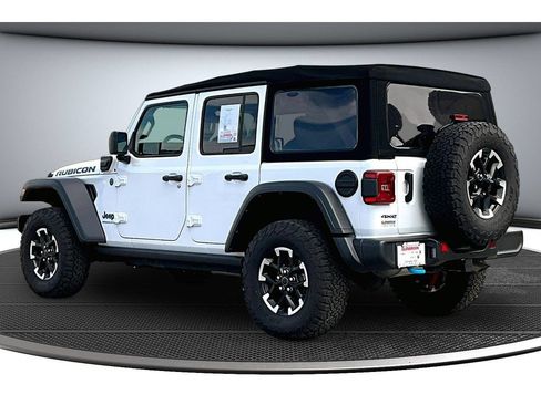 Certified 2024 Jeep Wrangler Unlimited Rubicon 4xe AWD/4WD image 19