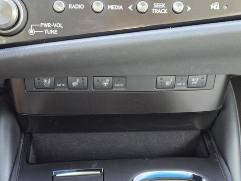 Used 2024 Lexus ES 350 w/ Premium Package FWD image 24