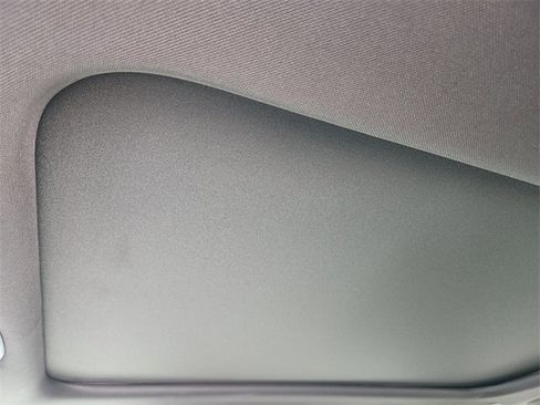 New 2026 Chrysler Pacifica Limited w/ Uconnect Theater Family Group image 17