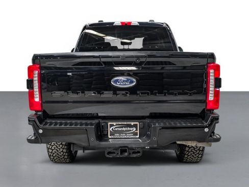 Used 2025 Ford F250 Lariat AWD/4WD image 8