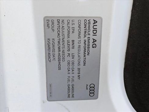 Used 2019 Audi A4 2.0T Premium image 23