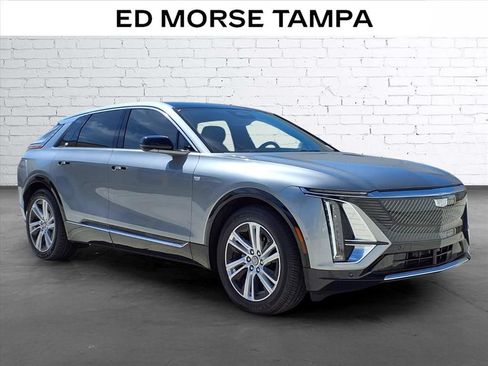Used 2024 Cadillac Lyriq Luxury RWD image 5