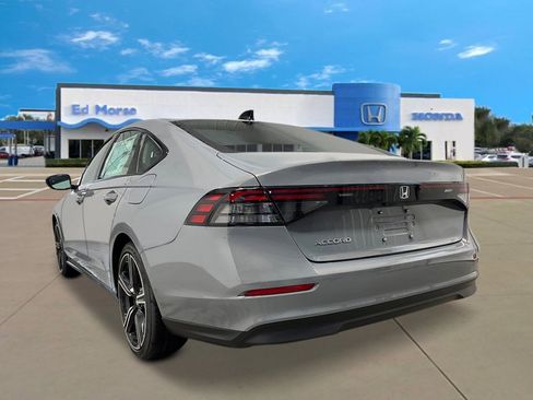 New 2026 Honda Accord SE image 3