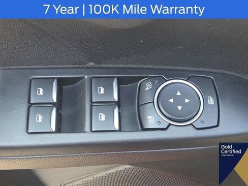 Used 2022 Ford Escape SE w/ Convenience Package FWD image 28