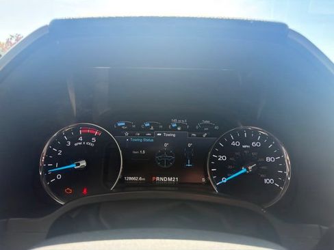 Used 2018 Ford F250 Lariat w/ Lariat Ultimate Package AWD/4WD image 58