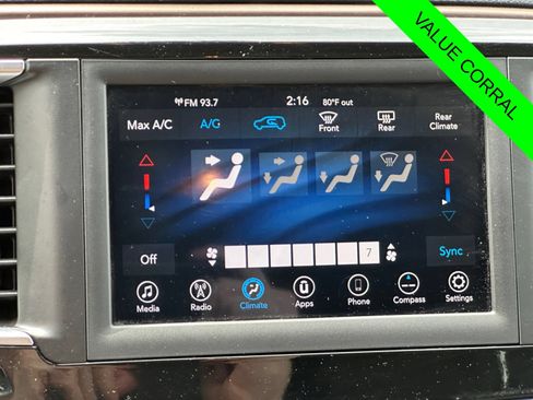Used 2019 Chrysler Pacifica L FWD image 22