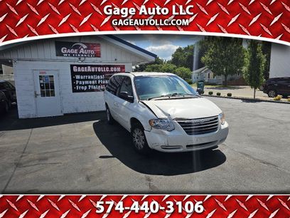 Used 2007 Chrysler Town & Country LX w/ Popular Equipment Group II