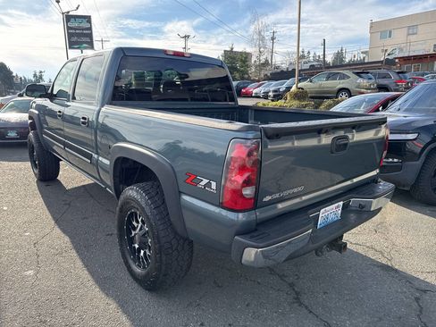 Used 2006 Chevrolet Silverado 1500 LT w/ Light Duty Power Package image 4