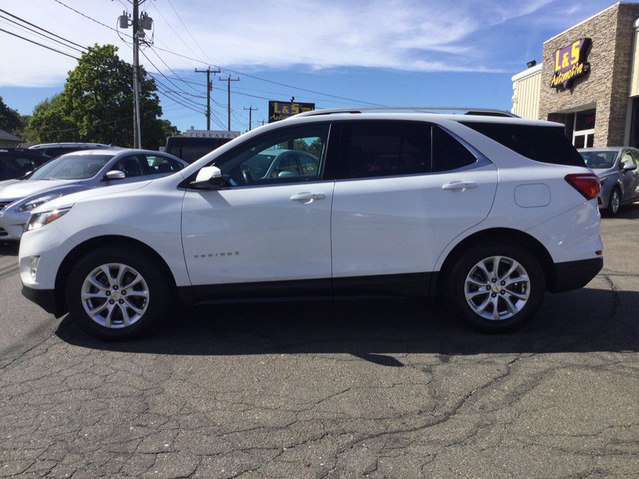 Used 2018 Chevrolet Equinox LT w/ Sun & Infotainment Package AWD/4WD image 11