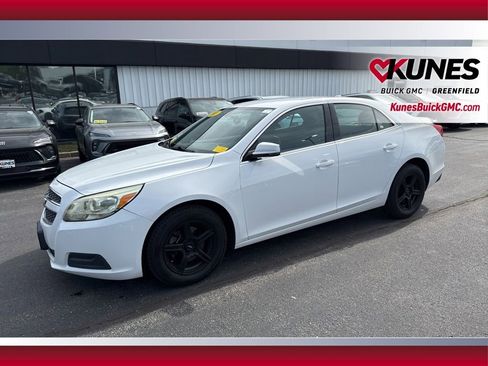 Used 2013 Chevrolet Malibu LT FWD image 12