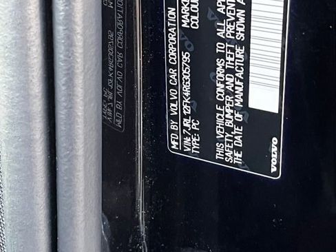 Used 2024 Volvo S60 B5 Core image 35