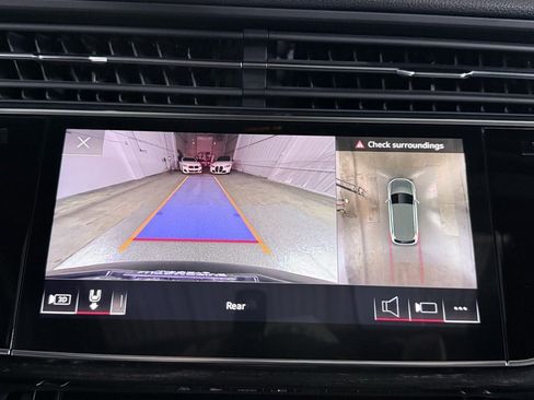 Used 2022 Audi Q7 3.0T Premium Plus w/ Premium Plus Package image 35