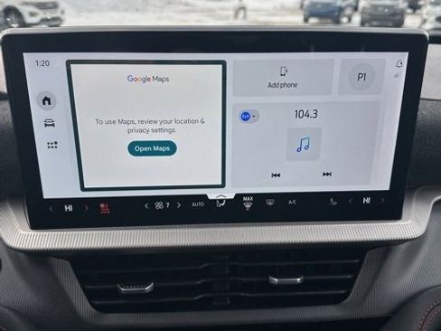 Used 2025 Ford Explorer ST-Line w/ ST-Line Street Pack image 13