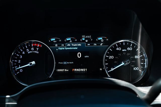 Used 2018 Ford F250 Lariat w/ Lariat Value Package AWD/4WD image 29