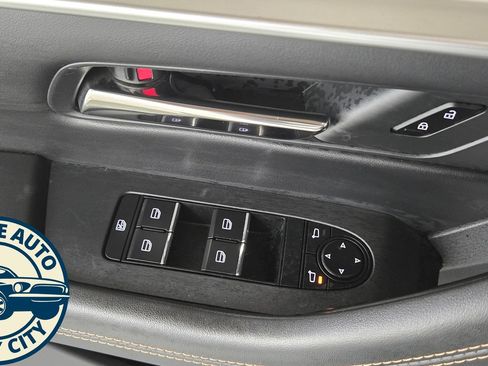 Used 2024 MAZDA CX-90 3.3 Turbo w/ Preferred Plus AWD/4WD image 23