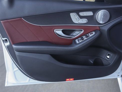 Used 2021 Mercedes-Benz C 300 Sedan image 32