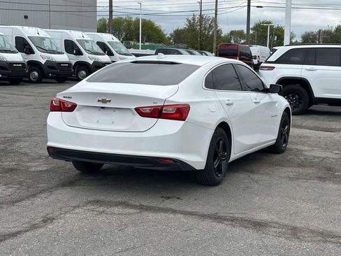 Used 2023 Chevrolet Malibu LT FWD image 4