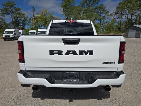 New 2026 RAM 1500 Express AWD/4WD image 5