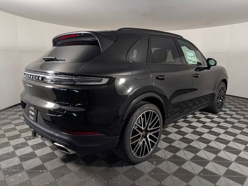 New 2026 Porsche Cayenne image 7
