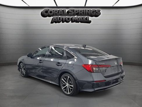 Certified 2024 Honda Civic Touring image 4