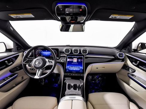 Certified 2025 Mercedes-Benz C 300 Sedan image 3