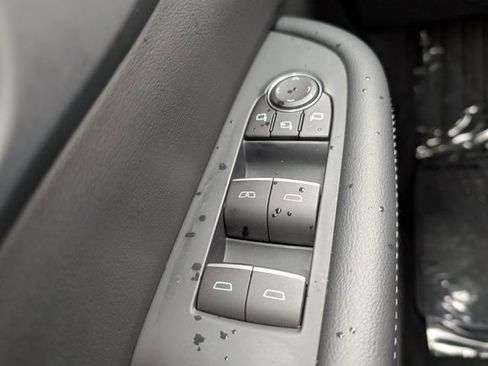 Used 2025 Buick Enclave Sport Touring image 20