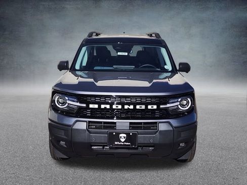 New 2025 Ford Bronco Sport Outer Banks w/ Outer Banks Tech Package+ image 2