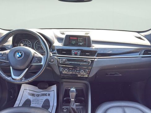 Used 2018 BMW X1 xDrive28i AWD/4WD image 12