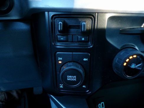 Used 2024 Ford F250 XLT w/ FX4 Off-Road Package image 27