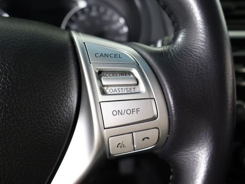 Used 2018 Nissan Altima 2.5 SV image 37