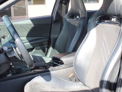 Used 2023 Hyundai Elantra N image 14