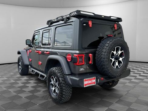 Used 2022 Jeep Wrangler Unlimited Rubicon w/ LED Lighting Group AWD/4WD image 6