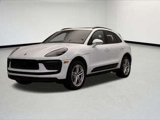 Used 2025 Porsche Macan video 1