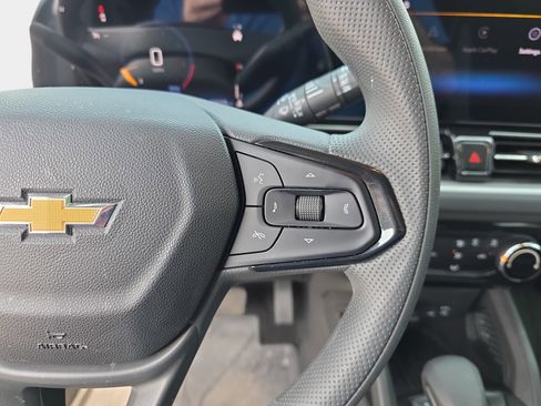 Used 2025 Chevrolet TrailBlazer LT w/ Driver Confidence Package FWD image 15