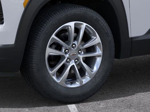 New 2026 Chevrolet TrailBlazer LS image 9