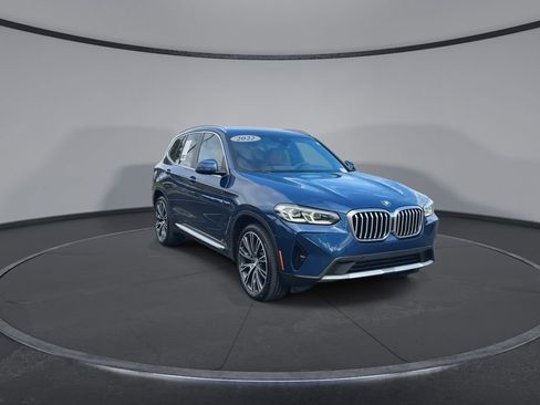 Used 2022 BMW X3 sDrive30i w/ Premium Package 2 (ZPA) RWD image 2
