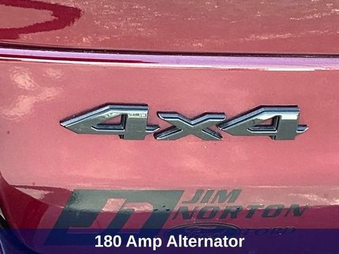 Used 2025 Jeep Grand Cherokee Altitude AWD/4WD image 12