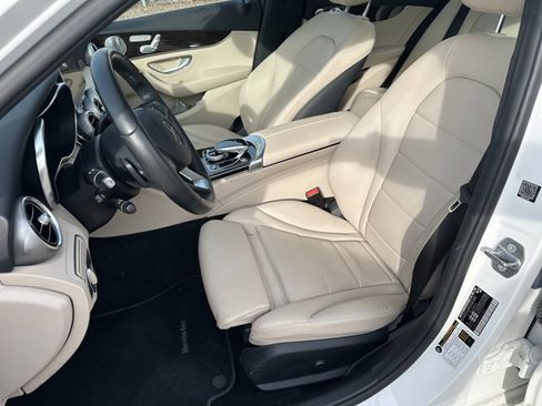 Used 2018 Mercedes-Benz C 300 C 300 image 12